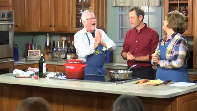 Thumbnail image for New England Cooks Petes Nonnas Meat Sauce